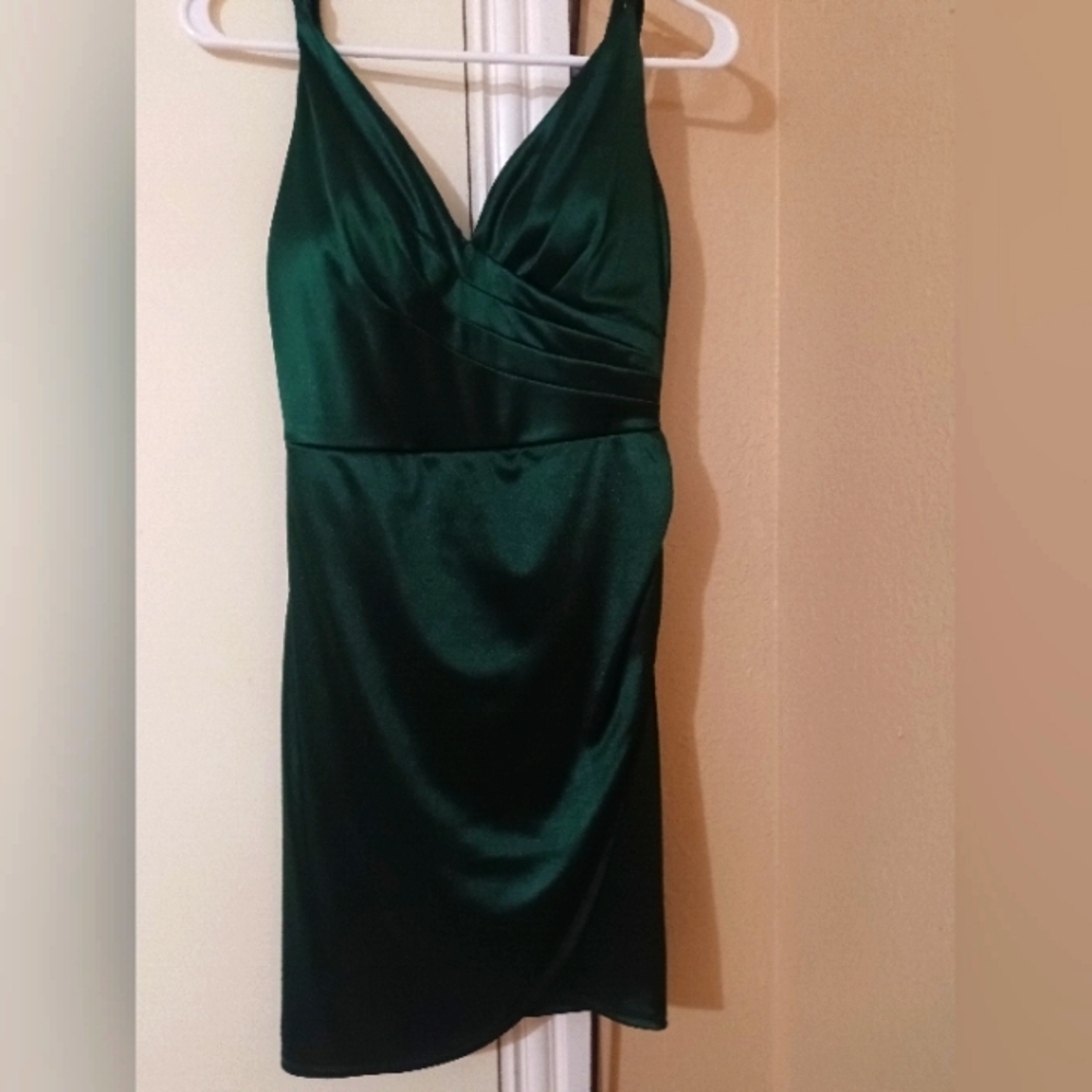 Emerald prom dress medium juniors by Honey and Rosie